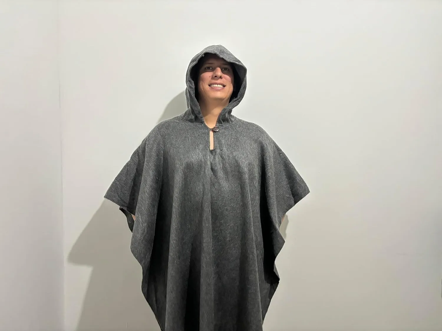 ALPAKITAS Premium Alpaca Wool Poncho for men and women  Western Hooded Cape for Men & Women  Soft & Warm Mexican ponchos