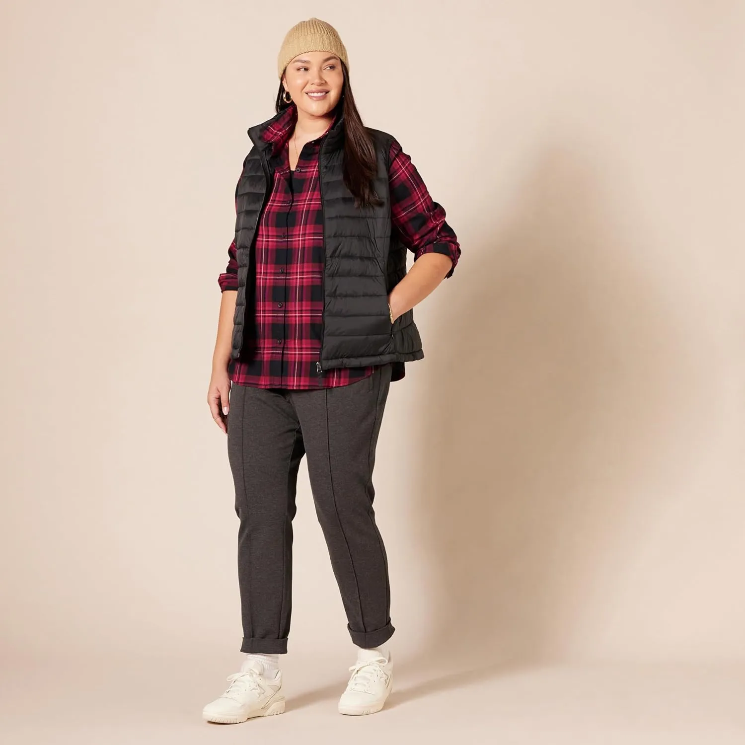 Amazon Essentials Women's Classic-Fit Long-Sleeve Lightweight Plaid Flannel Shirt